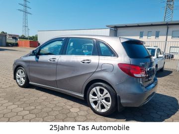 Mercedes B 180 - 4