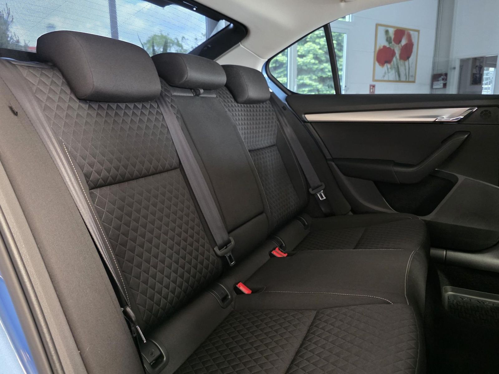 Fahrzeugabbildung SKODA Octavia Lim. DSG Drive 150/LED/Navi/DAB/Cam/Ahk