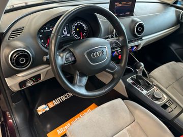 MYAUTOCENTER – Gebraucht- und Jahreswagen mit Werkstattservice in Pfaffenhofen Audi A3 attraction *Panorama*Klima*Freisprech*Xenon*