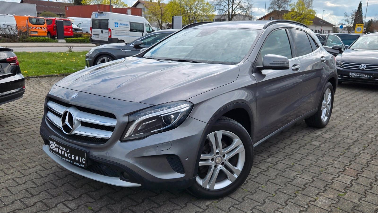 Mercedes-Benz GLA 220 CDI d 4Matic"Style"Kamera"Navi"T.Leder