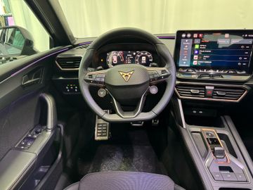 Fahrzeugbestand 14 Cupra Leon Sportstourer 1.5 AHK Panodach Kamera
