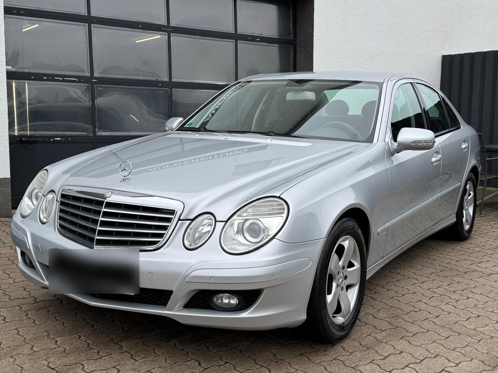 Mercedes-Benz E 220