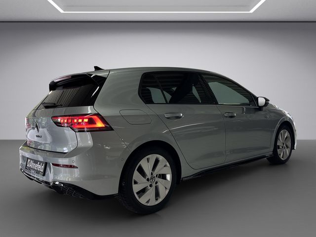 Golf VIII R-Line 1.5 eTSI DSG