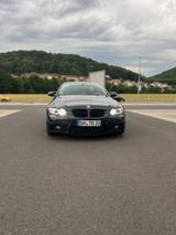 BMW 335i Coupé - - BMW 335 aus 2007: Coupe