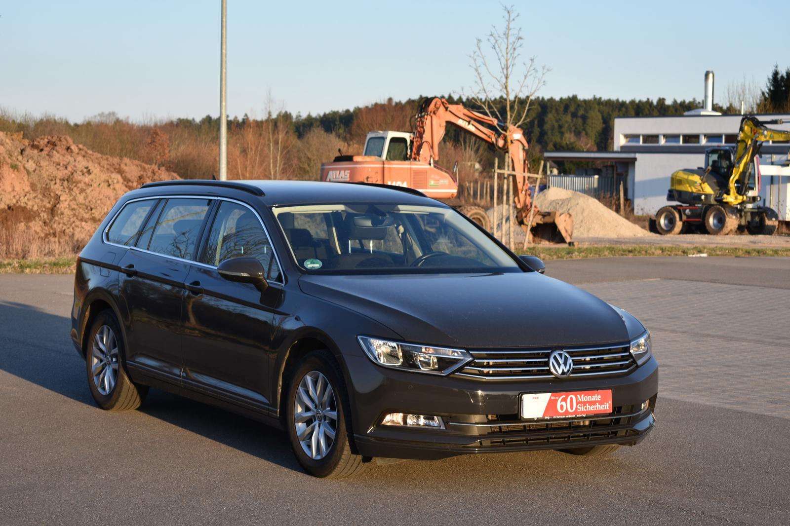 Volkswagen Passat Variant 2.0TDI*Comfortline*AHK*Navi*SHZ 