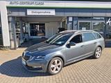 Skoda Octavia Combi 2.0 TDI DSG Clever Navi ACC AHK - Skoda Octavia mit Diesel-Antrieb: Clever