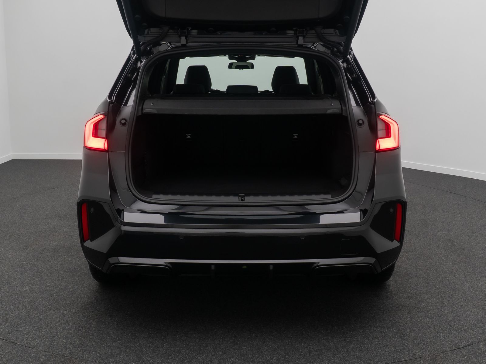 Fahrzeugabbildung BMW iX1 xD30 M Sport DAB Kamera FernlichtAss Komfort