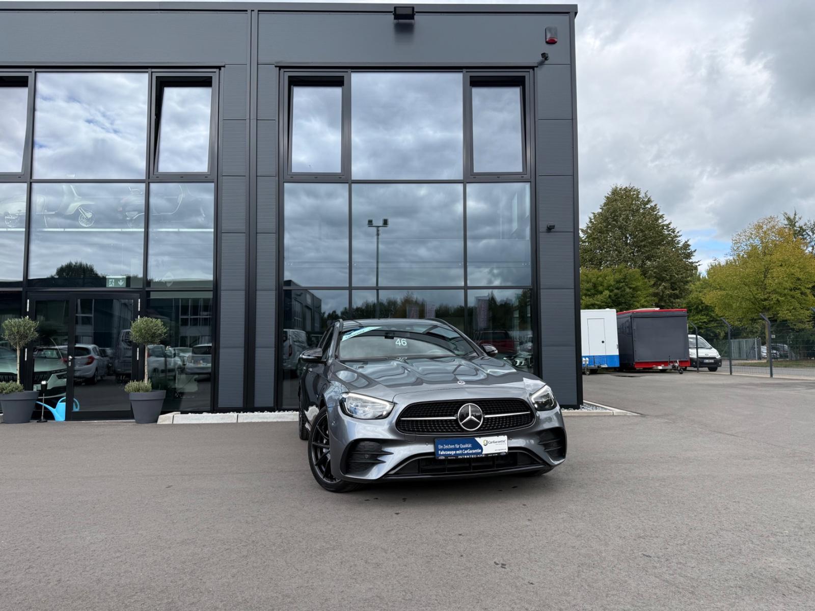 Mercedes-Benz E 220 T Night Edition AMG*ACC*LED*NAVI*CAM*PDC*