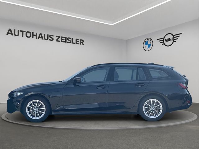 Foto Nummer 4: BMW 330e
