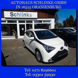 Fotografie Toyota Aygo (X) AYGO x-play CLUB 1.0 RFK BT SML SHZ TEMPOMAT
