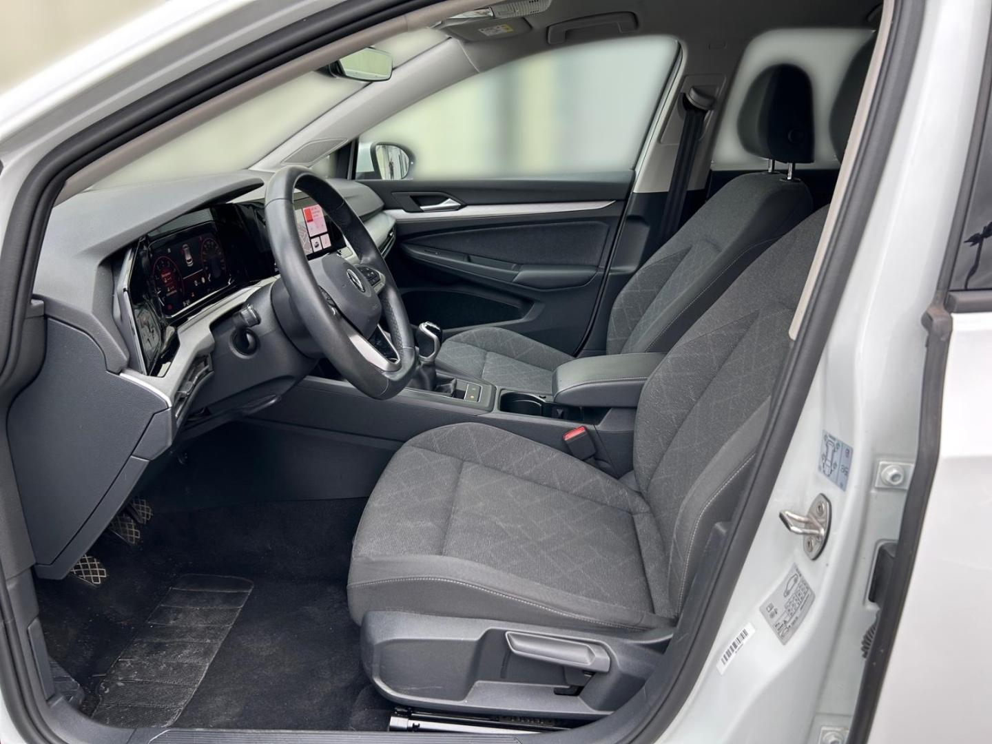 Volkswagen Golf VIII Life Navi Digitales Cockpit LED Sperrd, миниатюра 7