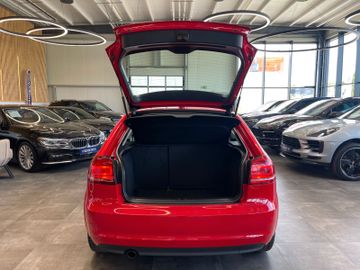 Audi A3 2.0 TDI Attraction*TÜV1226*Klima*Schiebedach