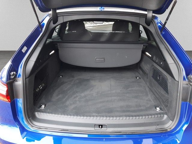 Fahrzeugabbildung Audi A6 Avant S line 50TFSIe quattro Navi StdHz 19"