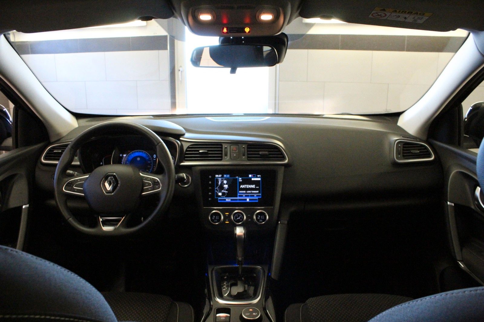 Fahrzeugabbildung Renault Kadjar TCe 140 EDC R-Link*Sitzhzg*AHK