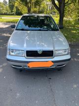 Skoda Octavia 2.0 Automatikgetriebe / wenig gelaufen - gebrauchte Skoda Octavia aus dem Jahr 2000