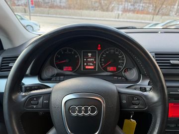 Bild 5 Audi A4 Avant 2.0