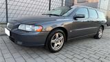 Volvo V70 Kombi 2.4 DIESEL AUTOMATIK TÜV,LEDER,KLIMA - gebrauchte Volvo V70 aus dem Jahr 2007