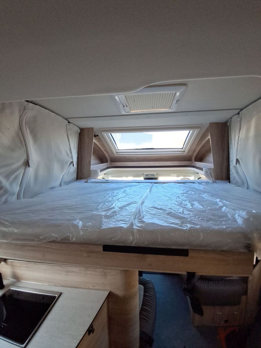 Fahrzeugabbildung Eura Mobil Profila RS PRS 720 EB 180PS Autom. MondialPlus