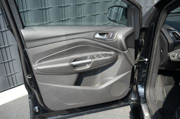 Ford Kuga - 7