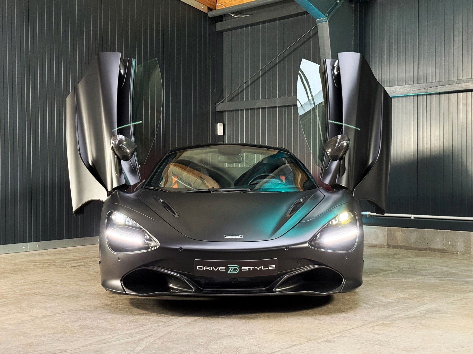 Fahrzeugabbildung McLaren 720S Spider + Scheckheft + Service Neu + Top Zus
