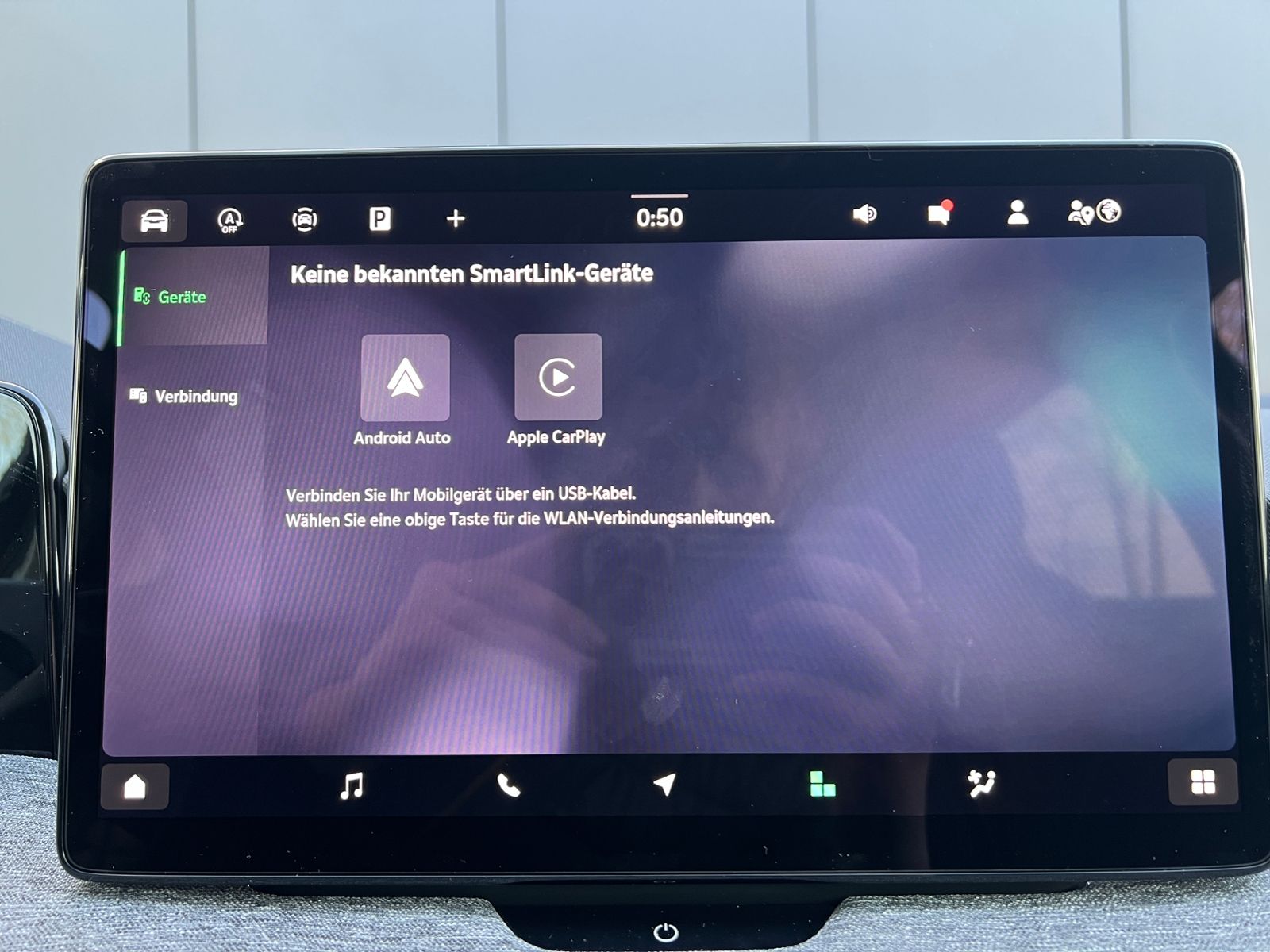 Fahrzeugabbildung SKODA Superb Combi Selection 2.0 TDI DSG *AHK, Navi, 1