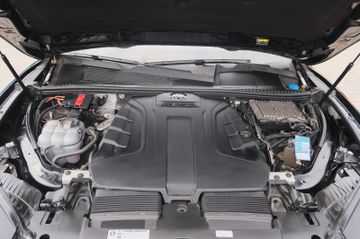 Volkswagen Touareg - 12