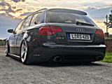Audi RS4 4.2 quattro Avant - Luftfahrwerk Airlift  - Audi: Luftfahrwerk
