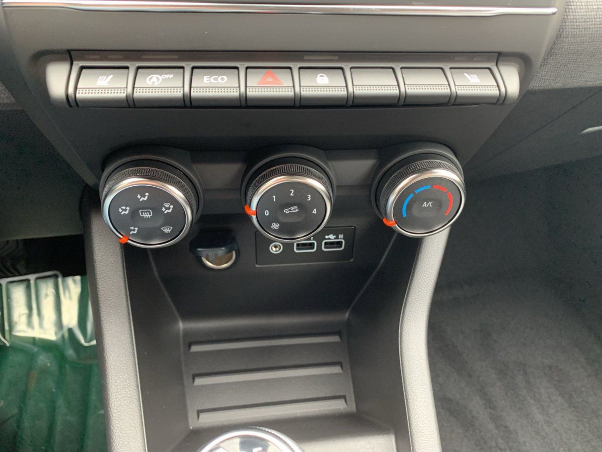 Renault Clio - Bild 18