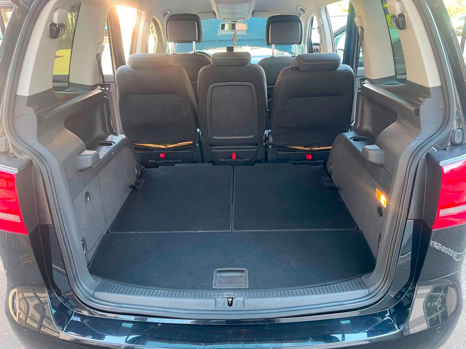 Volkswagen Touran 2015 — photo 13