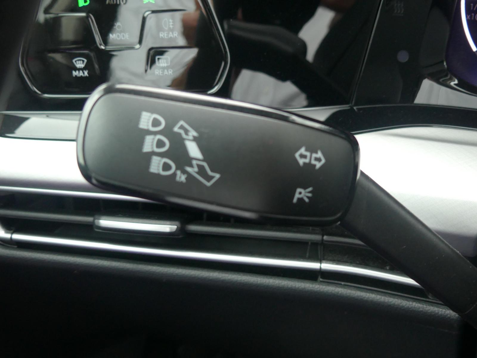 Volkswagen Golf VIII Variant Life eTSI LED Navi ACC AHK PDC, миниатюра 20