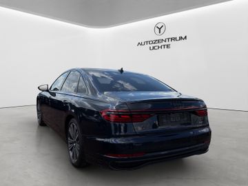 Audi A8 - 5