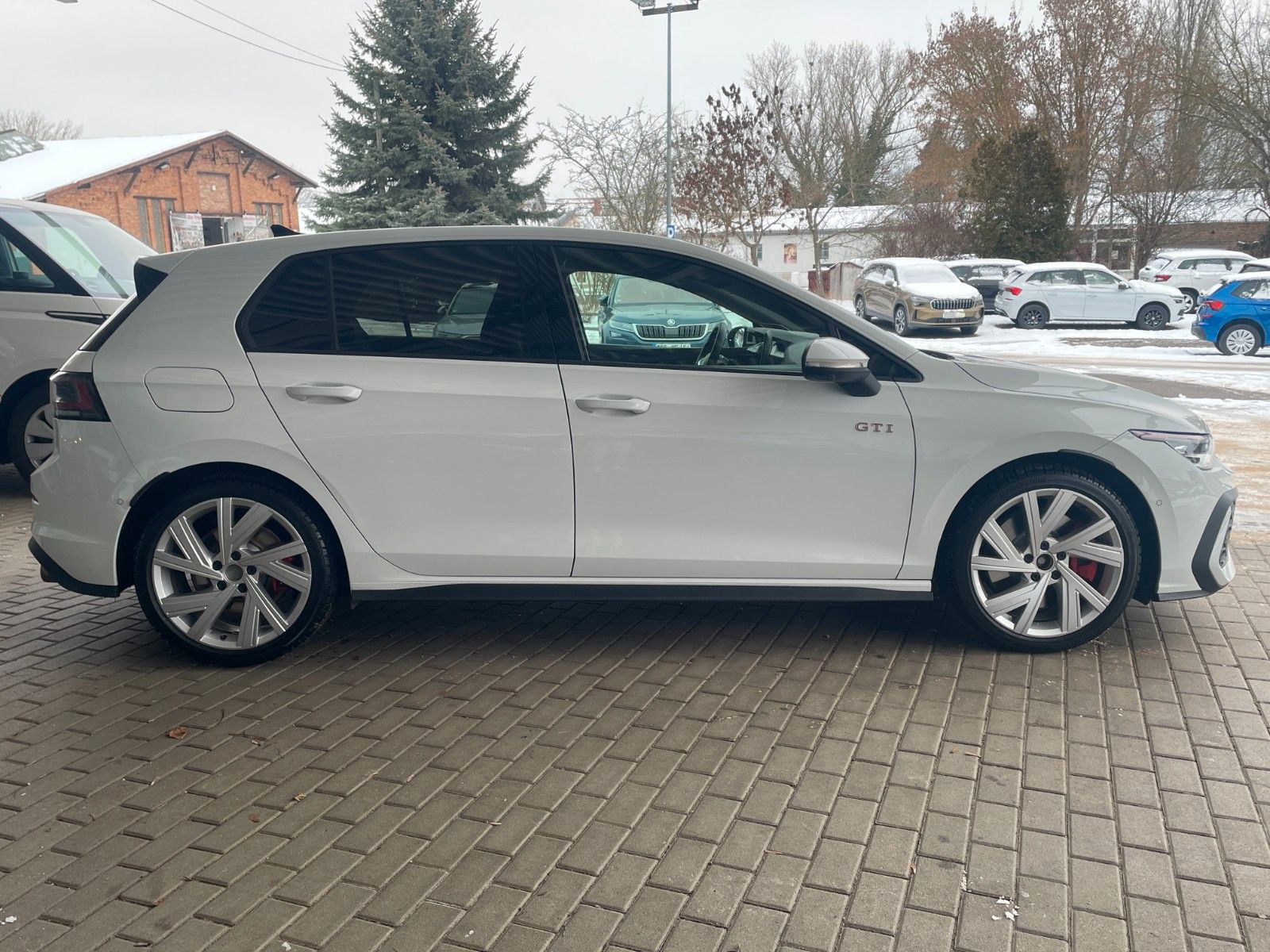 Volkswagen Golf 2.0 TSI OPF DSG GTI foto 5