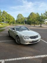 Mercedes-Benz SL 500 - - weiße Mercedes-Benz SL 500