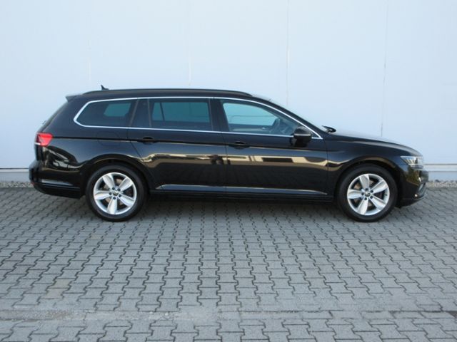 Passat Variant 1.5 TSI DSG LED/17-ZOLL/ASSISTENZ
