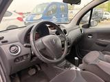 Citroën C3 1.6 16V Confort Autom. - Citroën C3: Confort