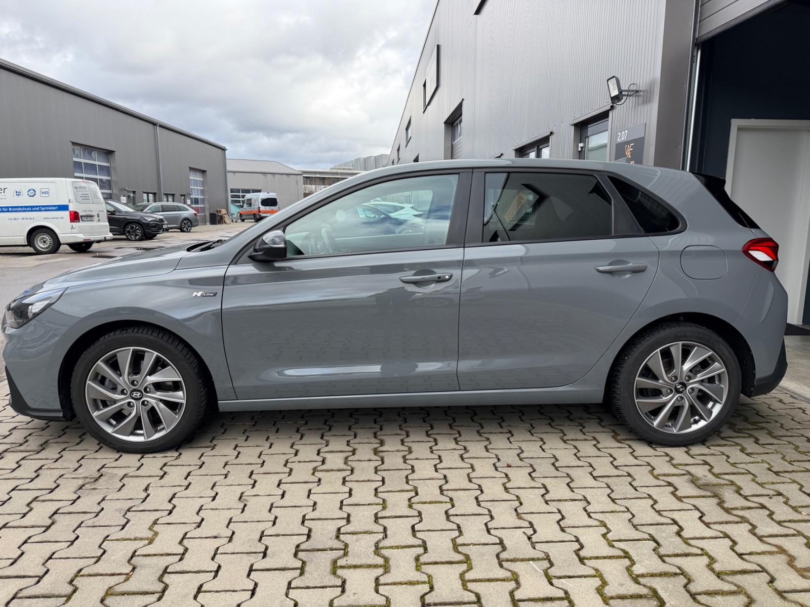 Hyundai i30 N Line|Navi|Kamera|APP|8Fach|