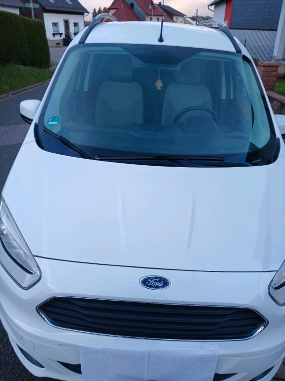 Image of Ford Tourneo Courier