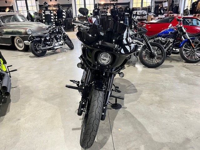 Fahrzeugabbildung Harley-Davidson FXLRST Low Rider ST 117 High Output