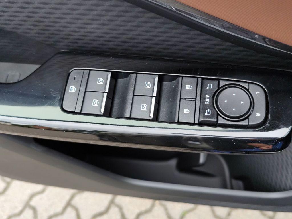 Suzuki e VITARA Comfort+