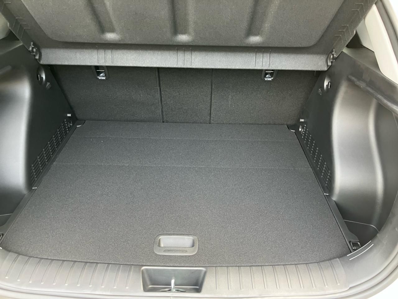 Fahrzeugabbildung Hyundai KONA TREND *Assist.-Pak.* SHZ*LHZ*NAVI*USB*ZV*