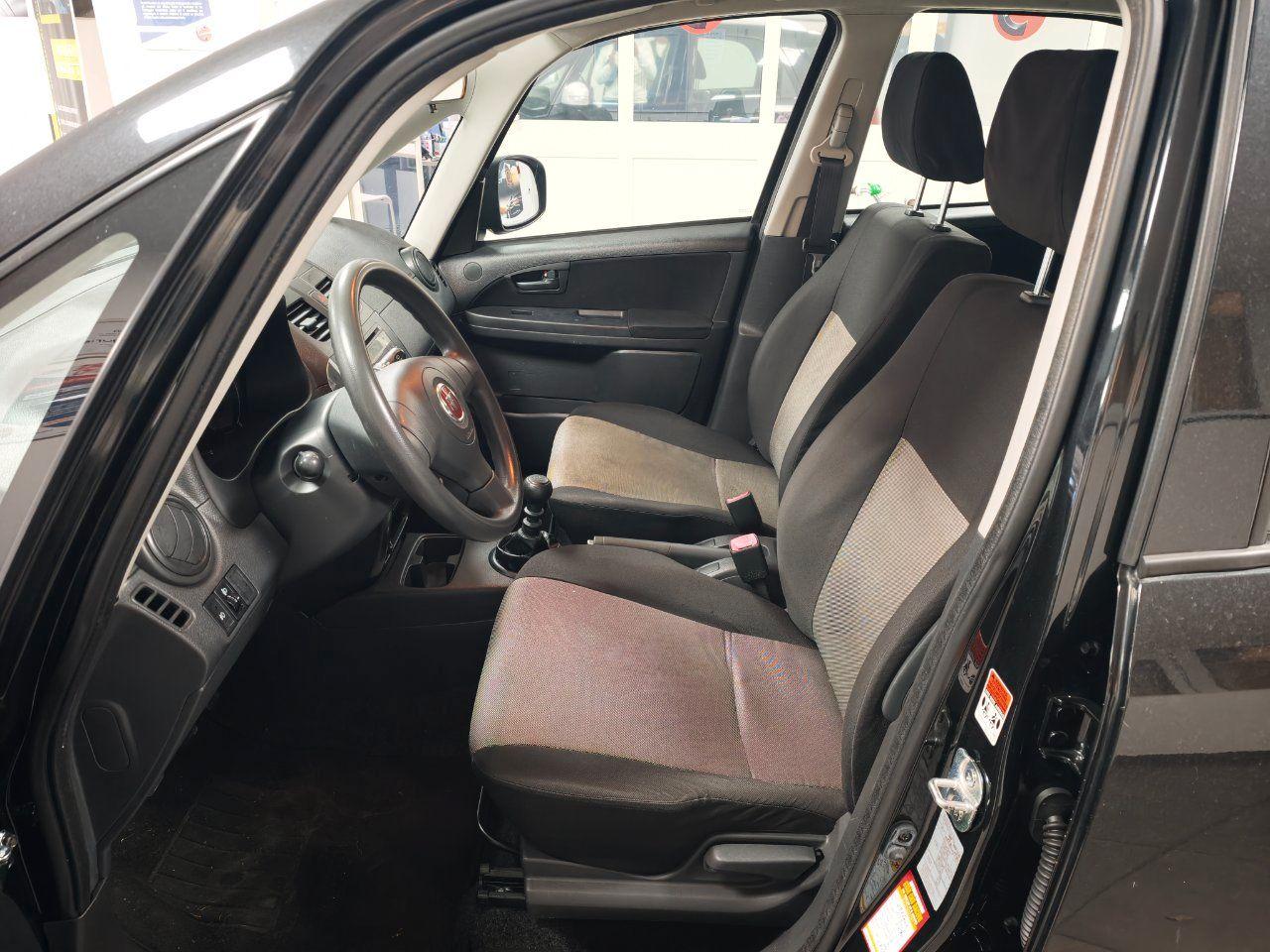 Fiat Sedici 2014 — interior