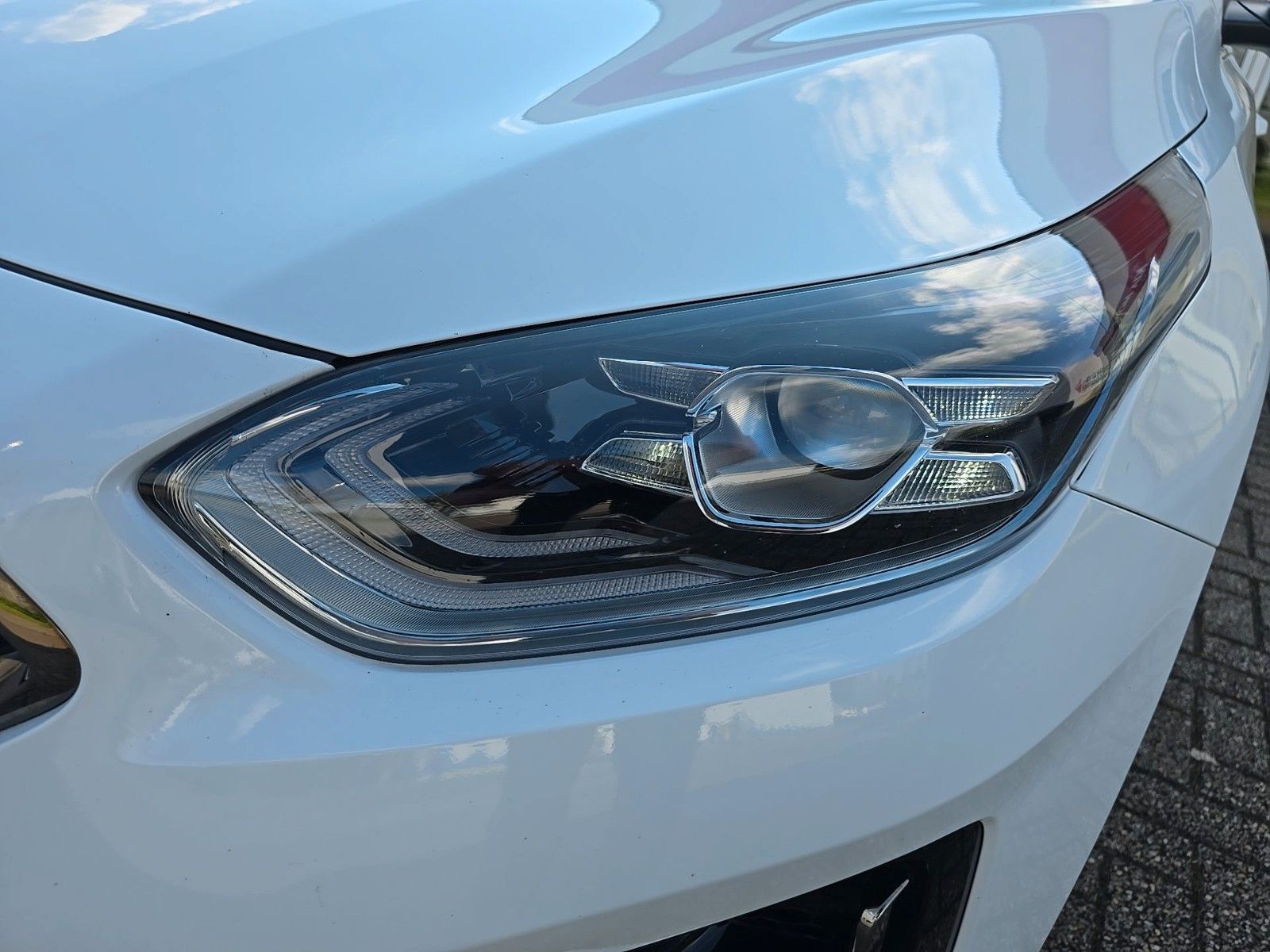 Fahrzeugabbildung Kia Ceed 1.6 T-GDI GT GD KOM NAVI Klappenauspuff