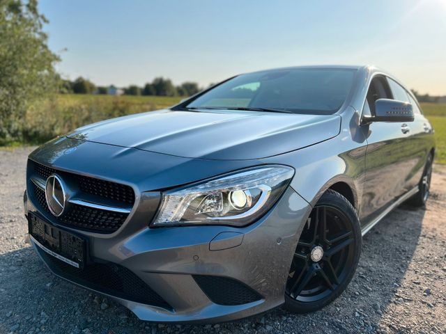 Mercedes-Benz CLA 250 Shooting Brake AMG Line  "Automatik"