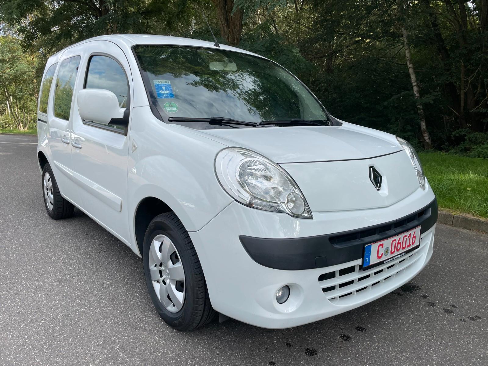 Renault Kangoo 2011 — interior