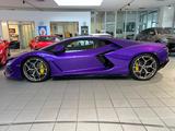 Lamborghini REVUELTO  STOCK - Lamborghini Revuelto