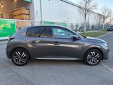 Peugeot 208 Allure*Navi *Klima *Tempomat*TÜVNEU* - Peugeot 208 Allure mit Diesel-Antrieb