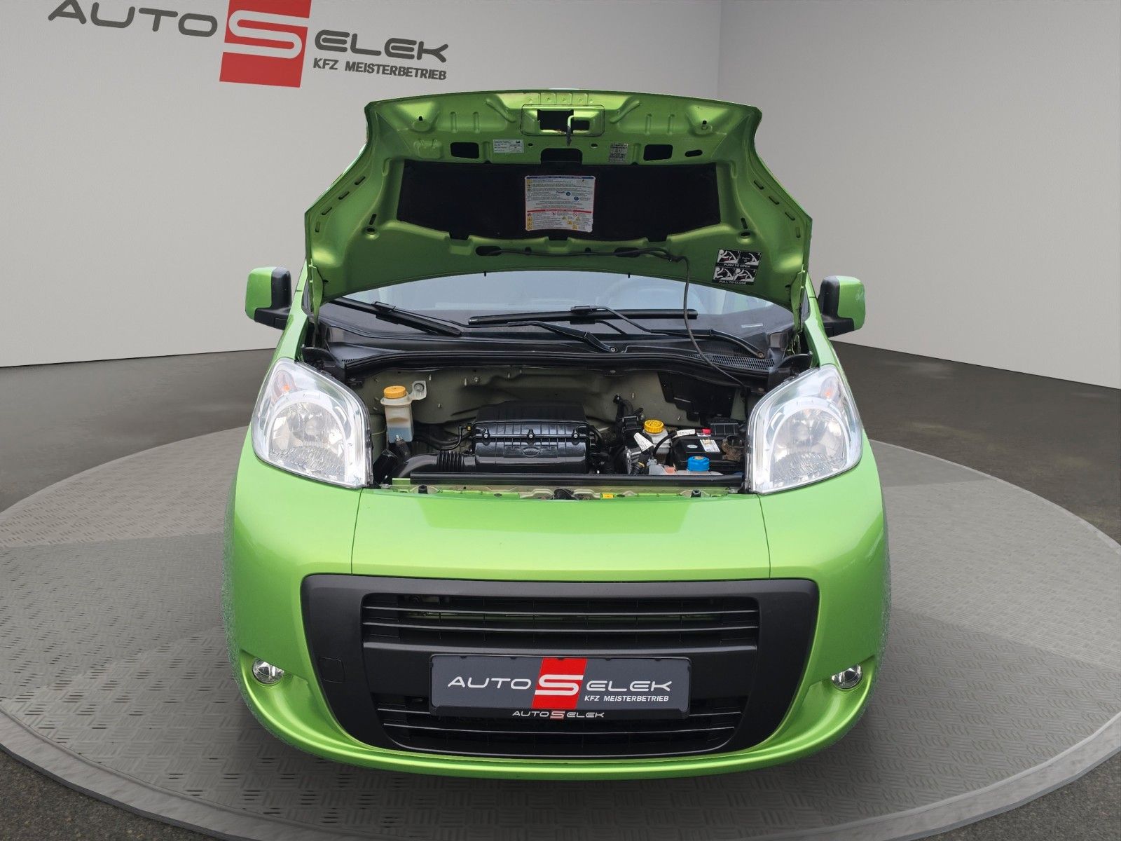 Fahrzeugabbildung Fiat Qubo 1.4 8V MY QUBO AUS 1.HAND