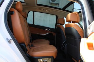 BMW X7 - 10
