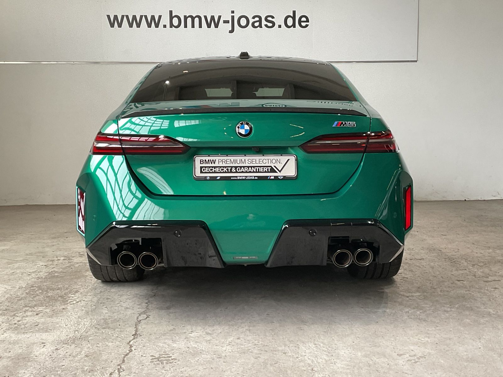 Fahrzeugabbildung BMW M5 Limousine Sitzlüftung, M Carbon-Keramik-Brems