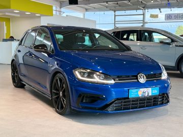 Volkswagen Golf - 8